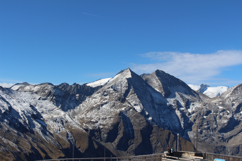 One of the many peaks you can see from the Edelweißspitze. (Possibly the Großglocker)